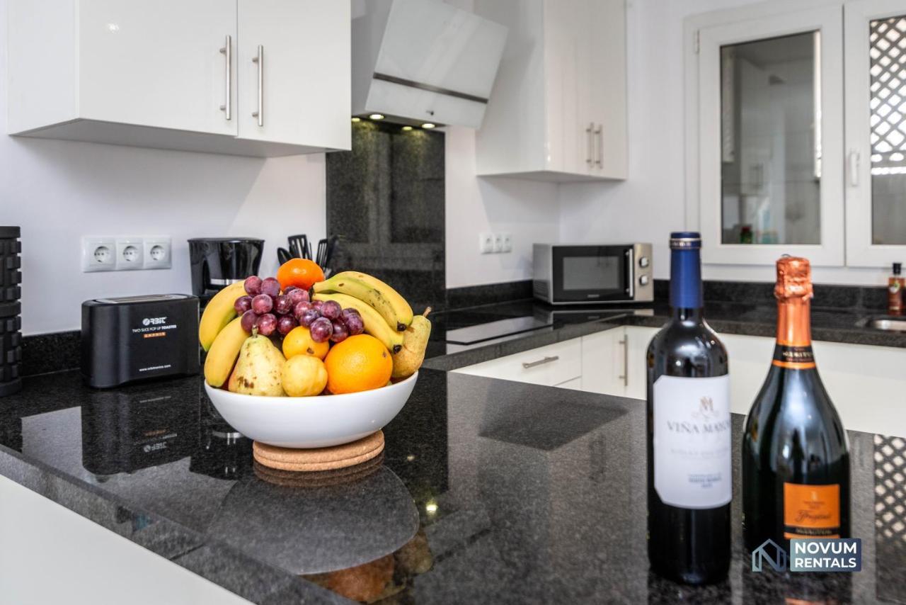 Puerto Banus Finest 2-Bdrm Apt - 50 Metres To Beach 마르베야 외부 사진
